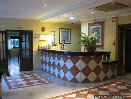Hotel Calderon Cenes De La Vega Bagian luar foto